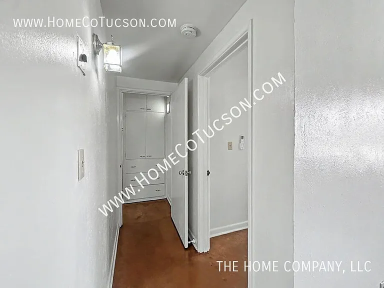 1713 E Adelaide Dr #3 — Photo 13