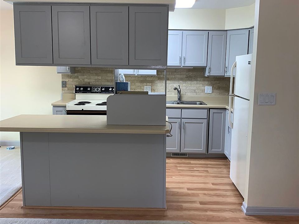 511 Park Pl Saline, MI, 48176 Apartments for Rent Zillow