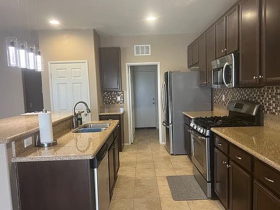 4th image of 12914 Camino De Oro Pl