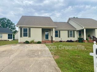 7 A Camino Ln, Simpsonville, SC 29681