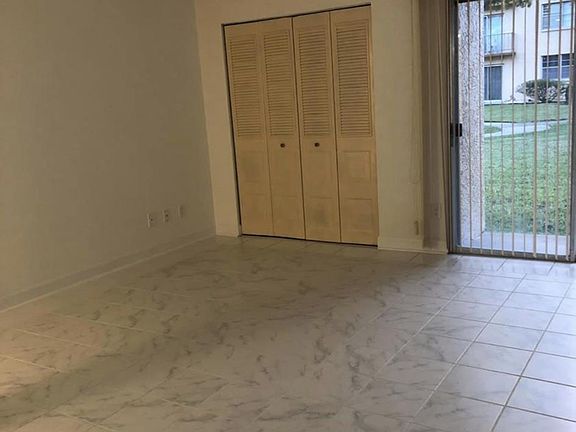 4th image of 5820 N Church Ave Unit 106