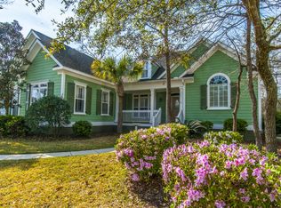 1145 Lands End Dr, Hanahan, SC 29410