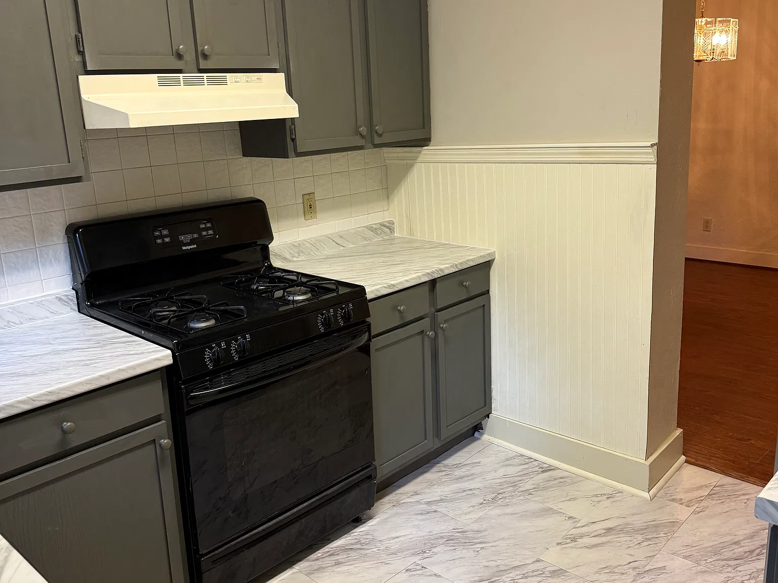2 bed, 1200 sqft, $1,450 — Photo 4