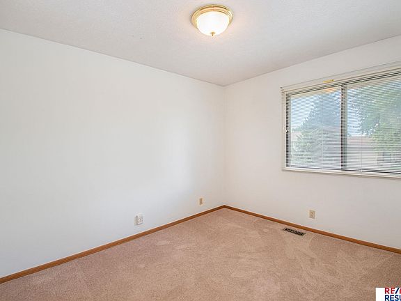 3rd image of 2201 Brighton Dr