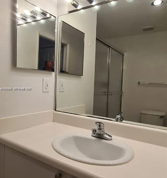 8020 Nob Hill Rd #205 — Photo 13