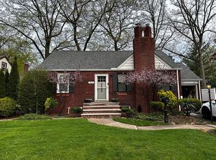 317 Forest Dr, Union, NJ 07083