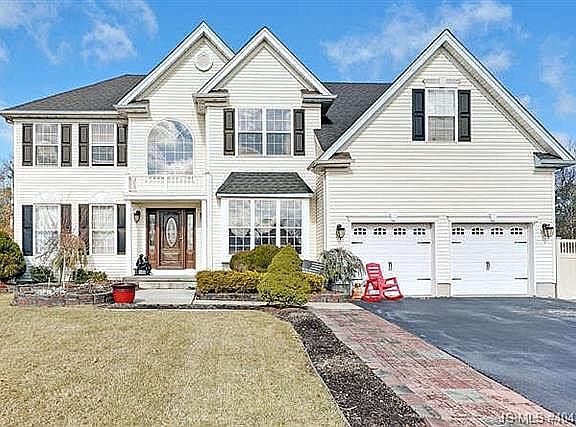3rd image of 222 Eagleswood Ave