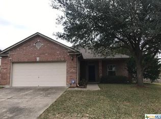 106 Pin Oak Ct, Victoria, TX 77901