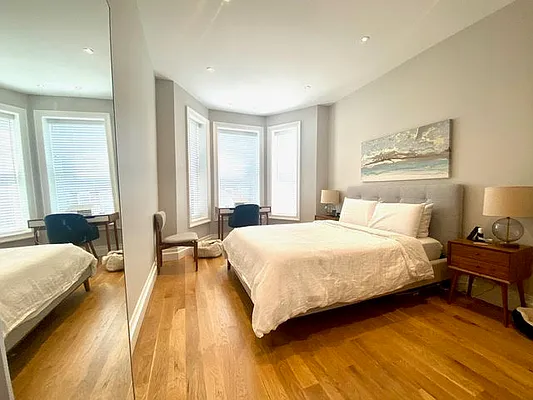 Rented by Lang Realty LLC | media 11