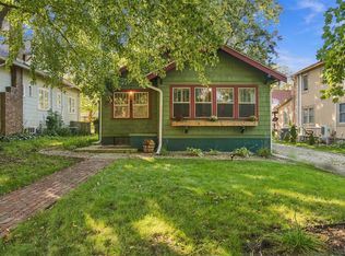1436 43rd St, Des Moines, IA 50311