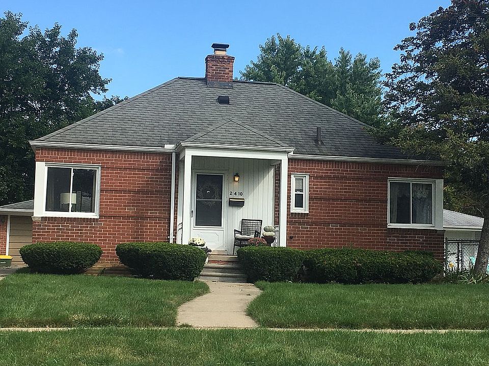1st image of 2410 Oakshire Ave