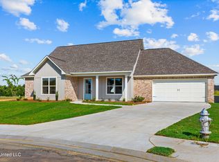 123 Trace Pointe Pl, Clinton, MS 39056