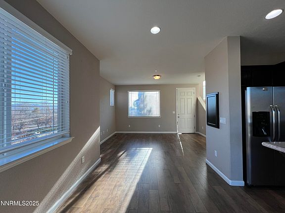 2nd image of 3486 Mashie Dr