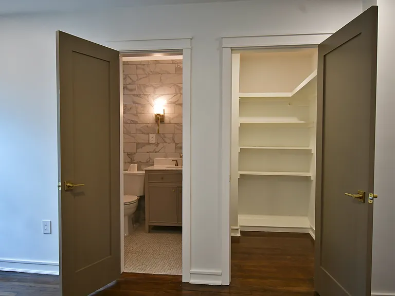 1403 Munger St — Photo 27