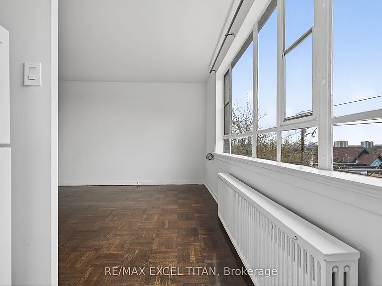 2515 Eglinton Ave W #302 — Photo 3
