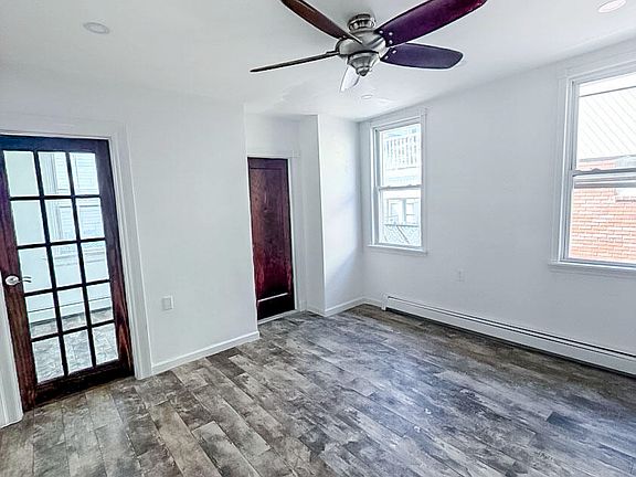 5th image of 248 Rose Ave Floor 1