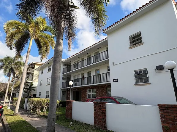318 Majorca Ave #204, Coral Gables, FL 33134