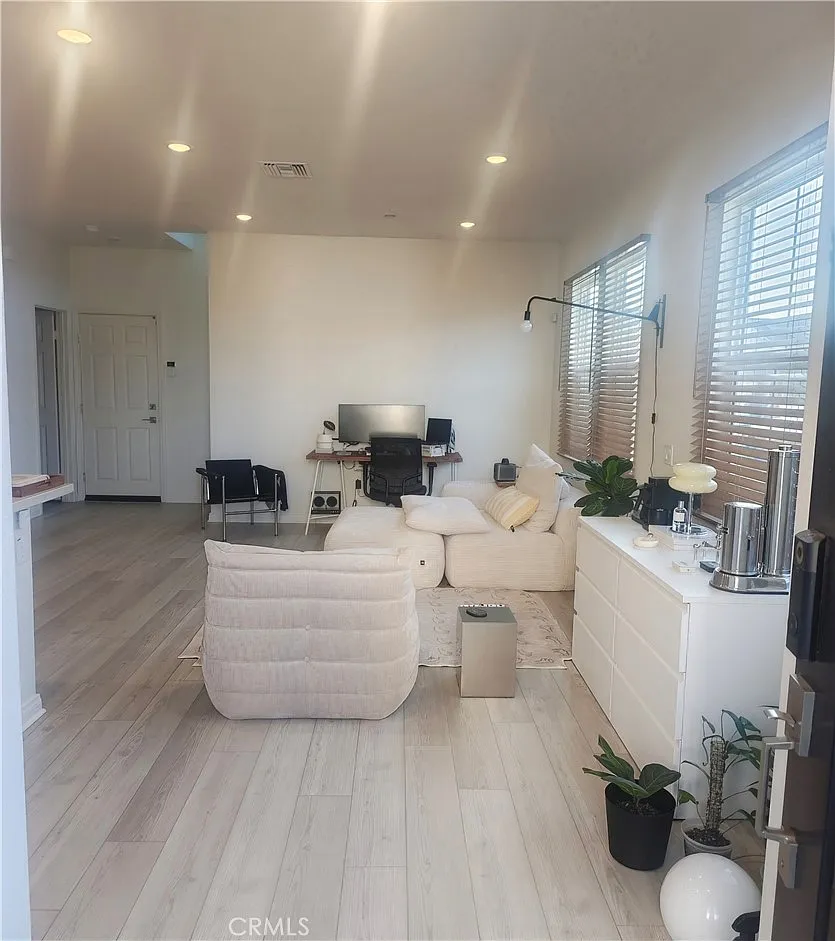 Building Photo - 4205 E Carmel Prado