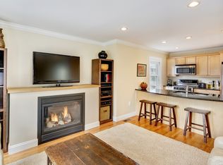 11 Whitney St, Brookline, MA 02467