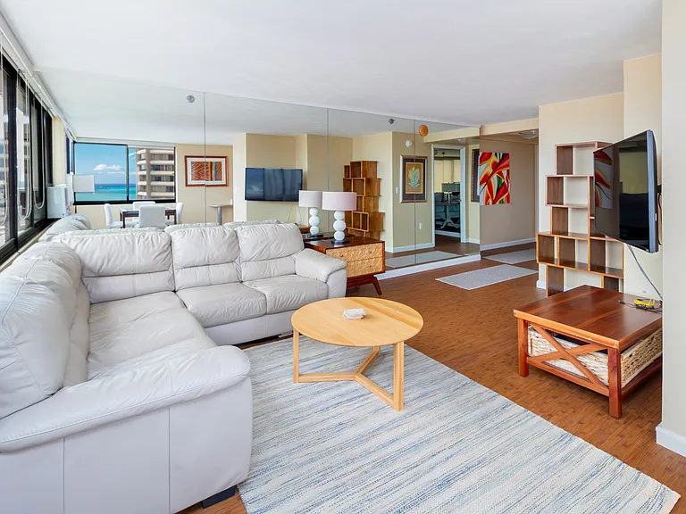 343 Hobron Ln #3804 — Photo 4