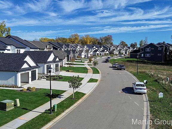 2nd image of 2231 NE Watertown Way