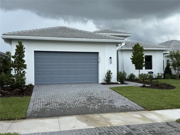 8921 Bernini Pl, Sarasota, FL 34240