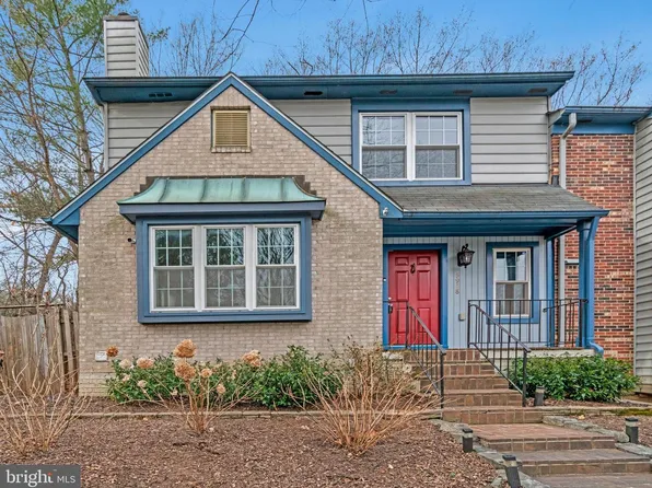 5918 Roberts Common Ct, Burke, VA 22015