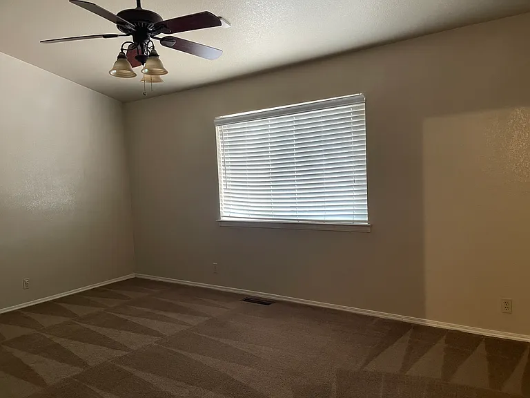 330 Blue Skies Dr — Photo 6