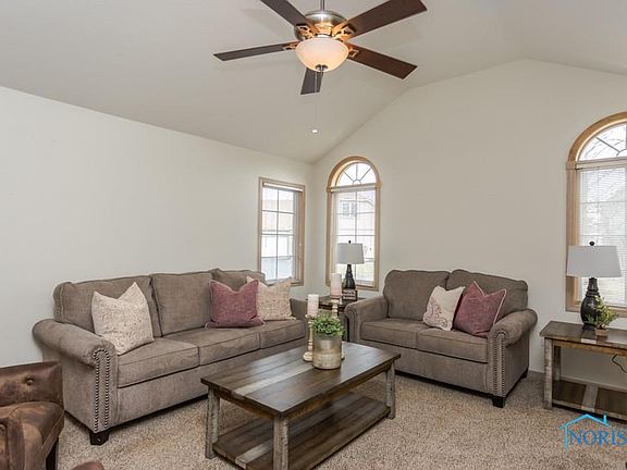 2nd image of 935 Turnbury Ln