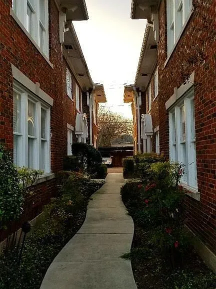 907 N Bishop Ave #B — Photo 14