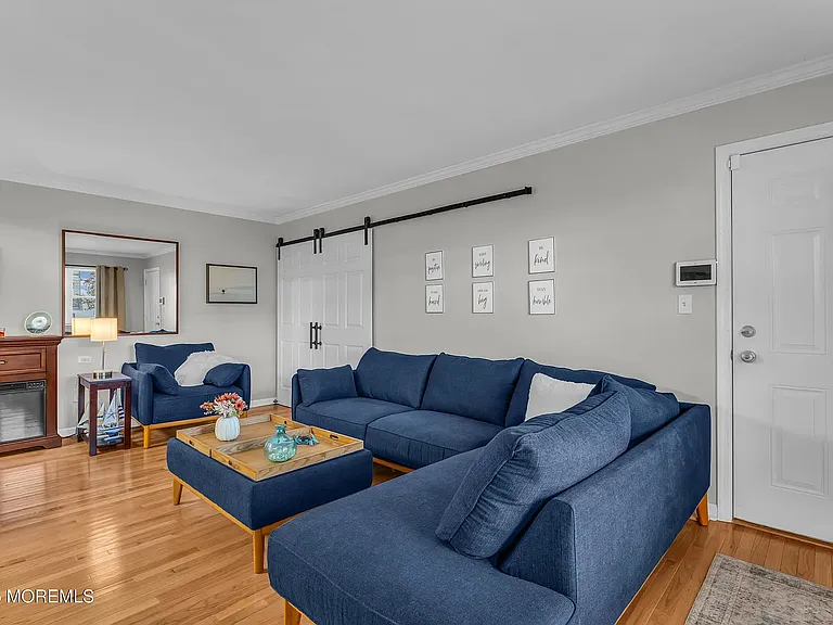 149 Wharfside Dr — Photo 8