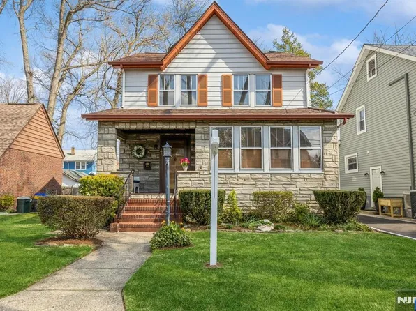 101 Walnut St, Teaneck, NJ 07666