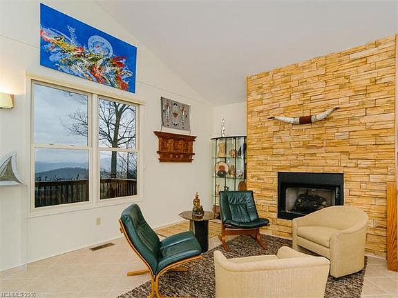 2nd image of 64 Club Knoll Ct