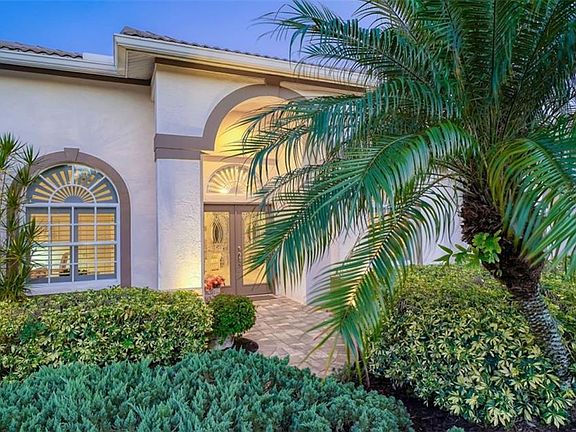 4th image of 9409 Glen Abbey Ln