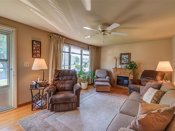 Generous size living room