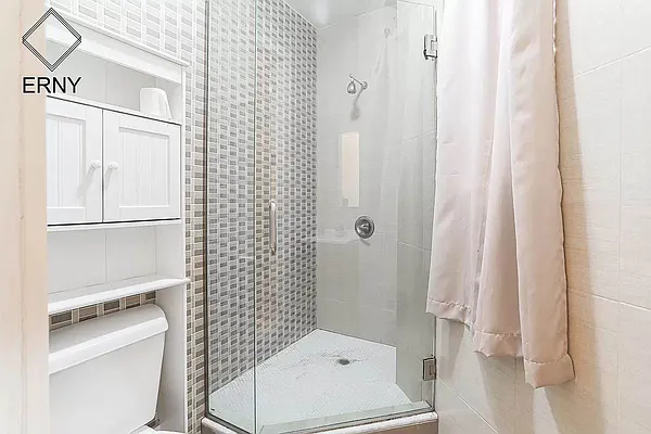 Rented by Benyamin Fattakhov, LREB | media 7