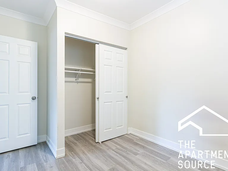 1419 W Hutchinson St #1 — Photo 10