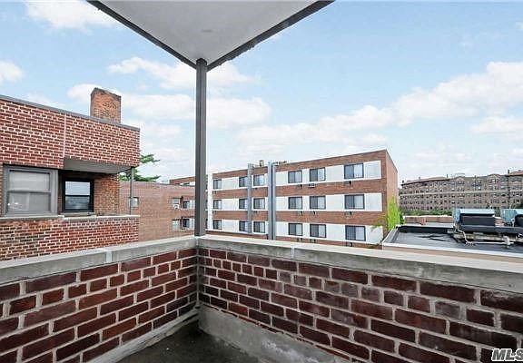 5th image of 30 Grace Ave APT 2B