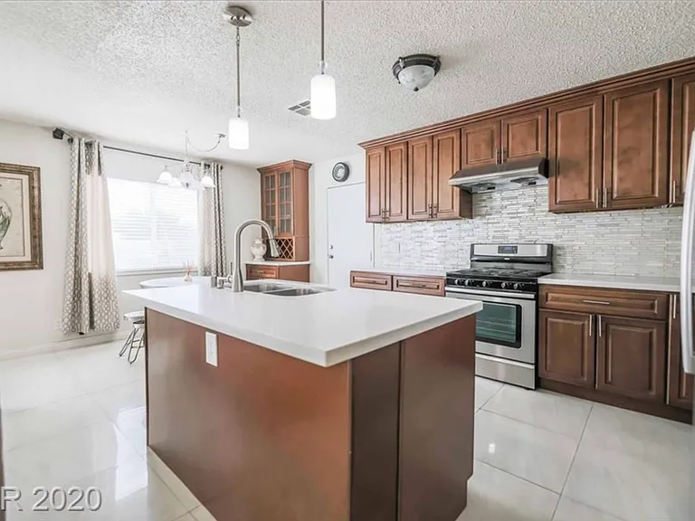 3462 Myrtle Ave — Photo 21
