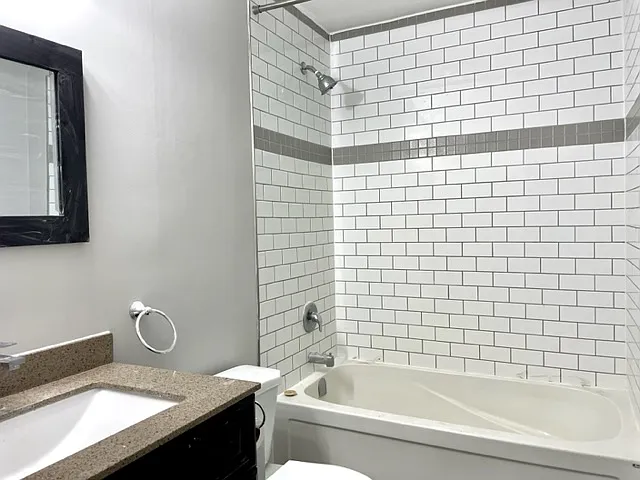 70 Penetang St #1 — Photo 9