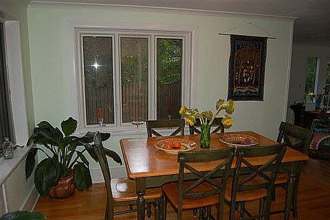 Breakfast nook