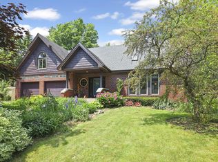 3930 Lakeview Dr, Racine, WI 53403