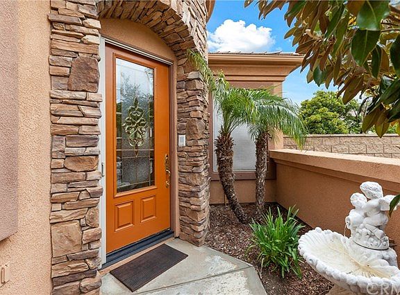 2nd image of 28645 Clearbrook Ct
