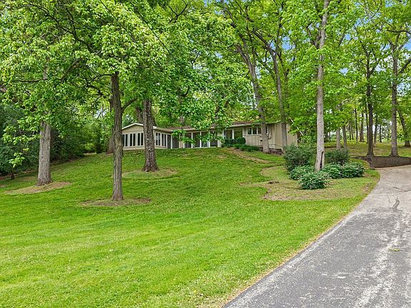 2nd image of 61 Timberlake Rd