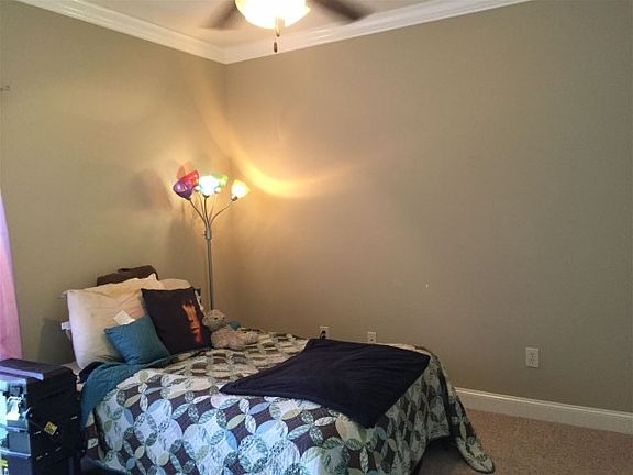 4th image of 160 Notting Hill Pl