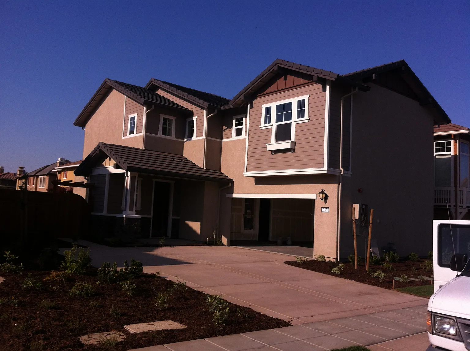 233 W Moraga St photo 1