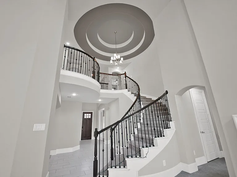 205 Calera St — Photo 11