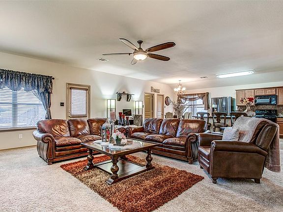 3rd image of 1408 Waco Turner