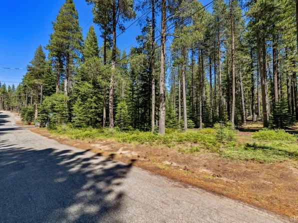 1741 Delaware St, South Lake Tahoe, CA 96150