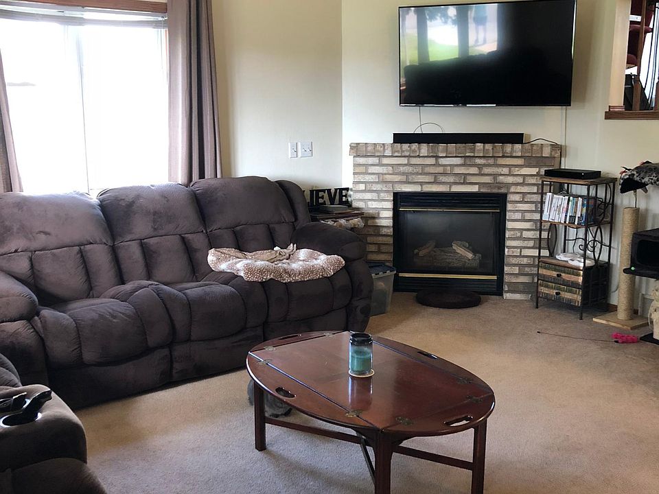 1st image of 1025 Rock Ledge Ln